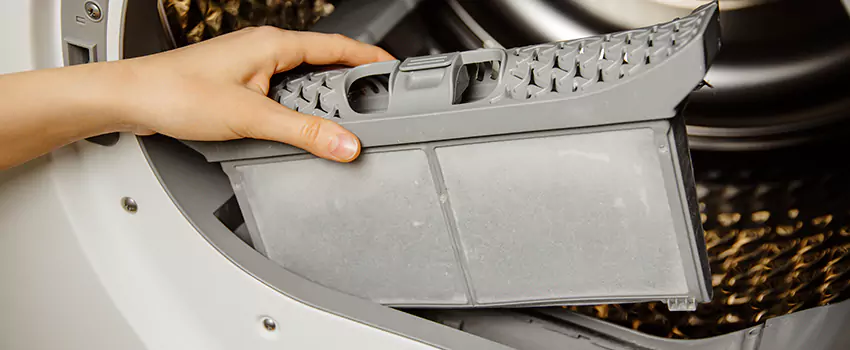 Signs Of A Clogged Dryer Lint Trap in Antelope, California